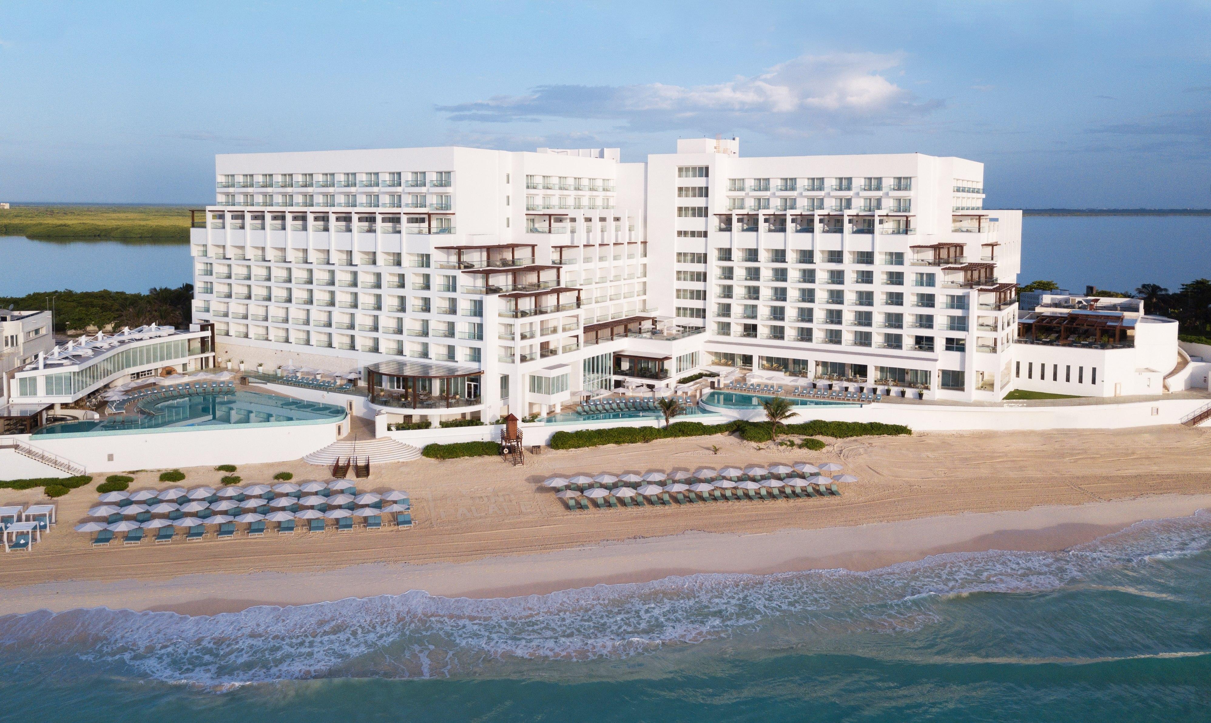 Sun Palace (Adults Only) Канкун Екстериор снимка