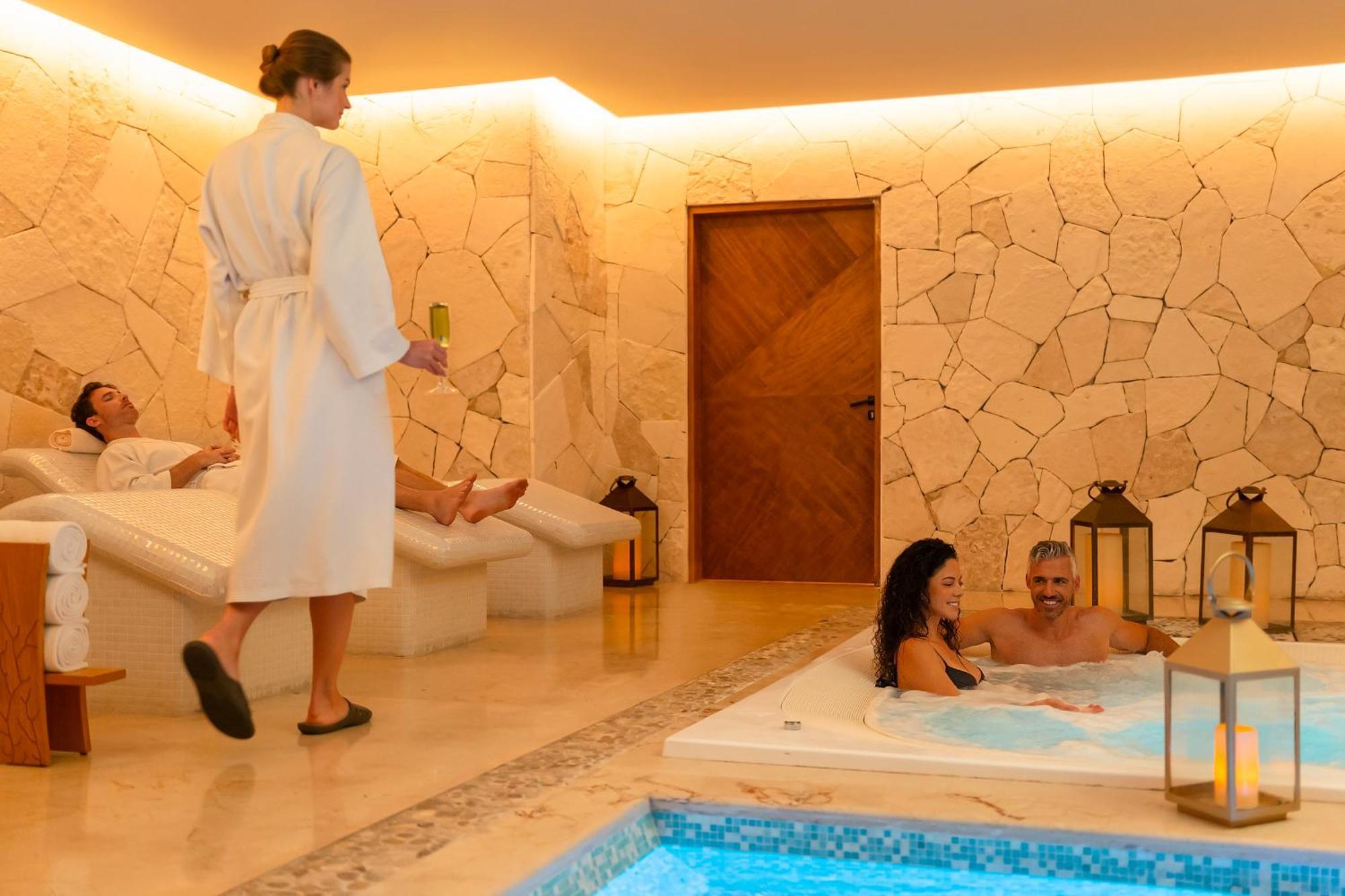 Sun Palace (Adults Only) Канкун Екстериор снимка